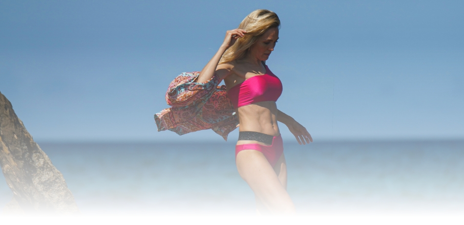 RYU BEACH WEAR