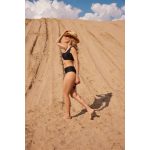 Yuhina bikini